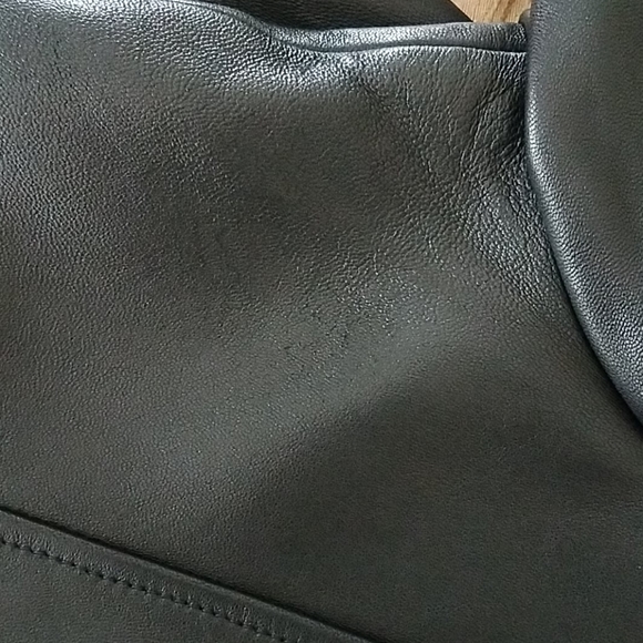 Leather jacket - Picture 8 of 12